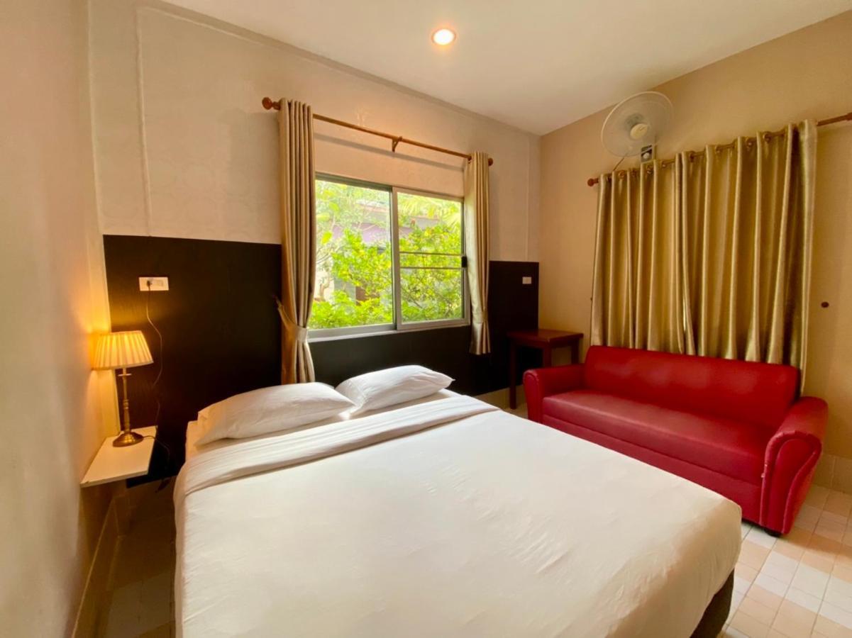 Canal Resort Nai Yang Beach Extérieur photo